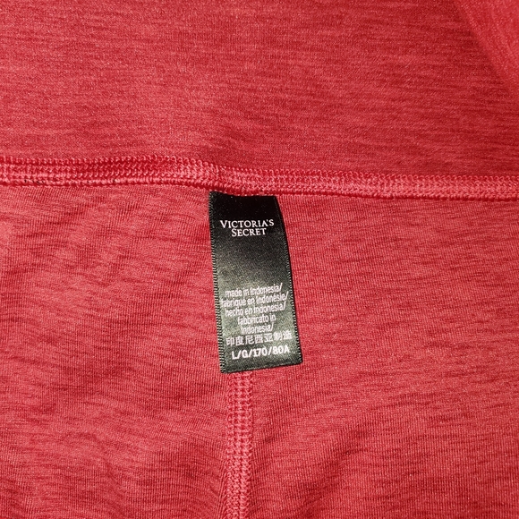 Victoria Secret Incredible 7/8 Leggings - Picture 5 of 5